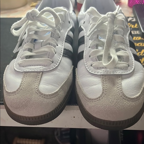 Adidas Samba White and Black Trainers - Picture 4 of 4